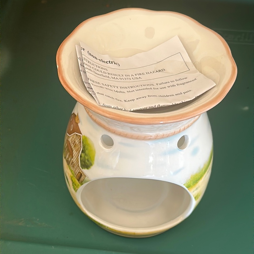 Easter wax warmer